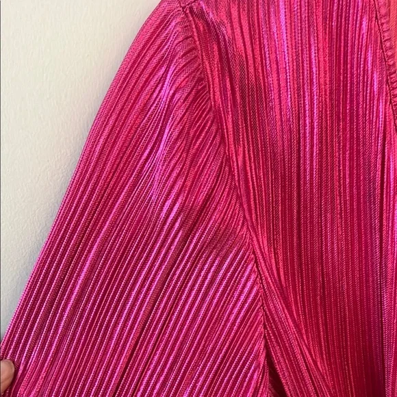 Vibrant Pink Long Sleeve Dress - Picture 4 of 8